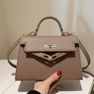 Inspired Kelly Bag, Shoulder Bag Minimal Leather Handbag, Khaki Kelly Bag